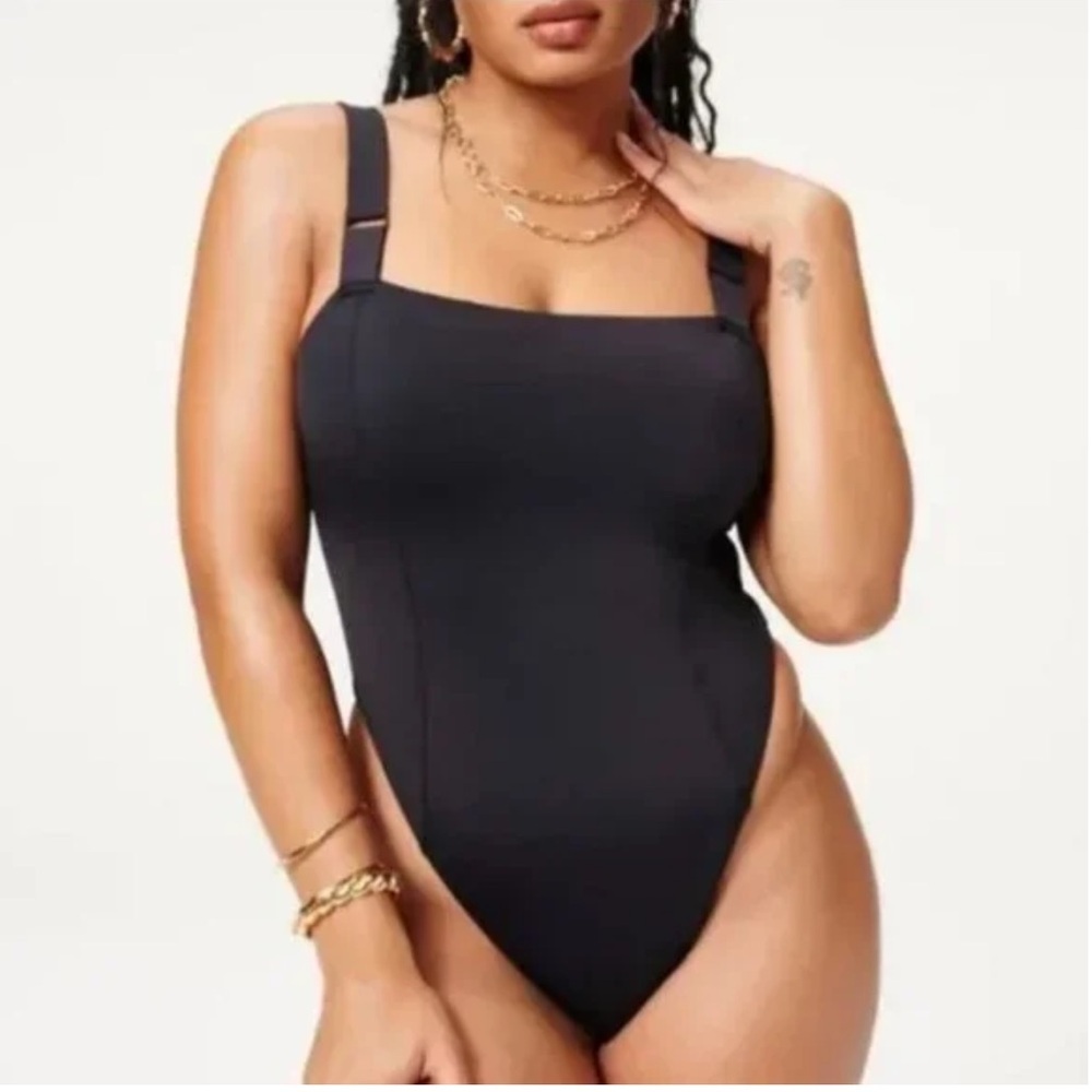 NWT Good American Contour One-Piece Swimsuit | Women’s Swimwear